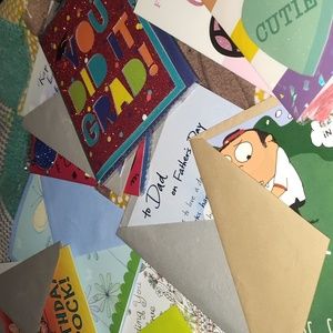 A variety pack of 12 greeting cards